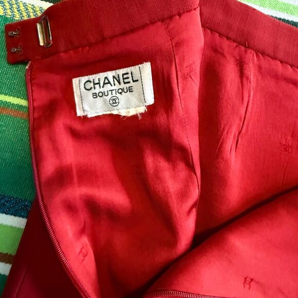 Chanel Boutique Vintage Red Mini Pencil Suit Skirt size Small - Picture 6 of 6
